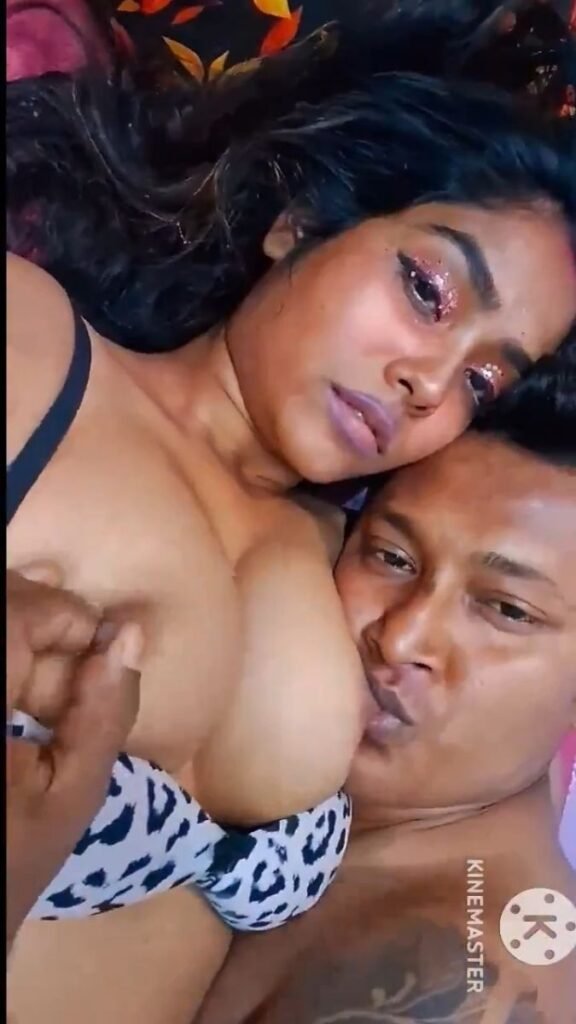 Boobs sucking 