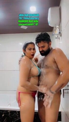 Preeti Puneet Bikini bath 
