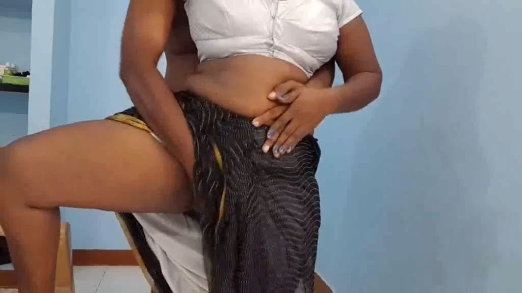 Tamil bhabhi fingering on tango live show 